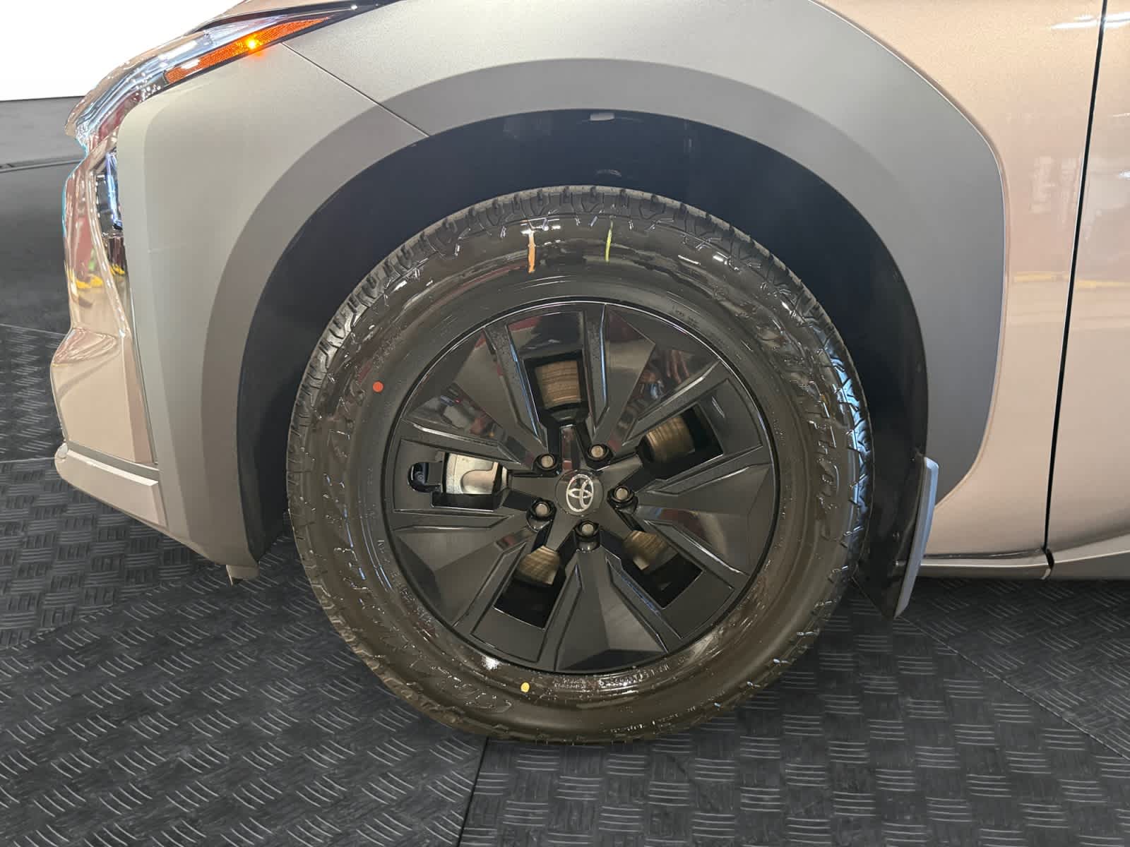 2026 Toyota bZ Woodland AWD (Natl)