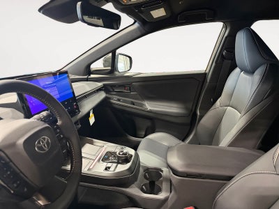 2026 Toyota bZ Woodland AWD (Natl)