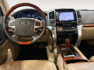 2013 Toyota Land Cruiser 4dr 4WD (Natl)