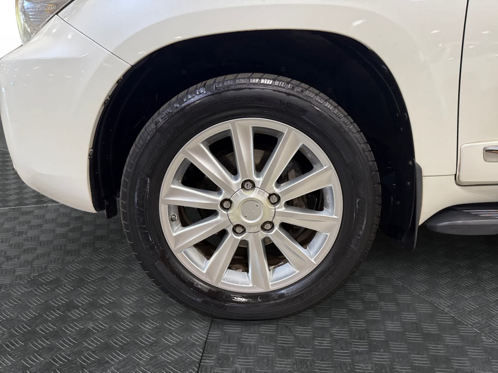 2013 Toyota Land Cruiser 4dr 4WD (Natl)