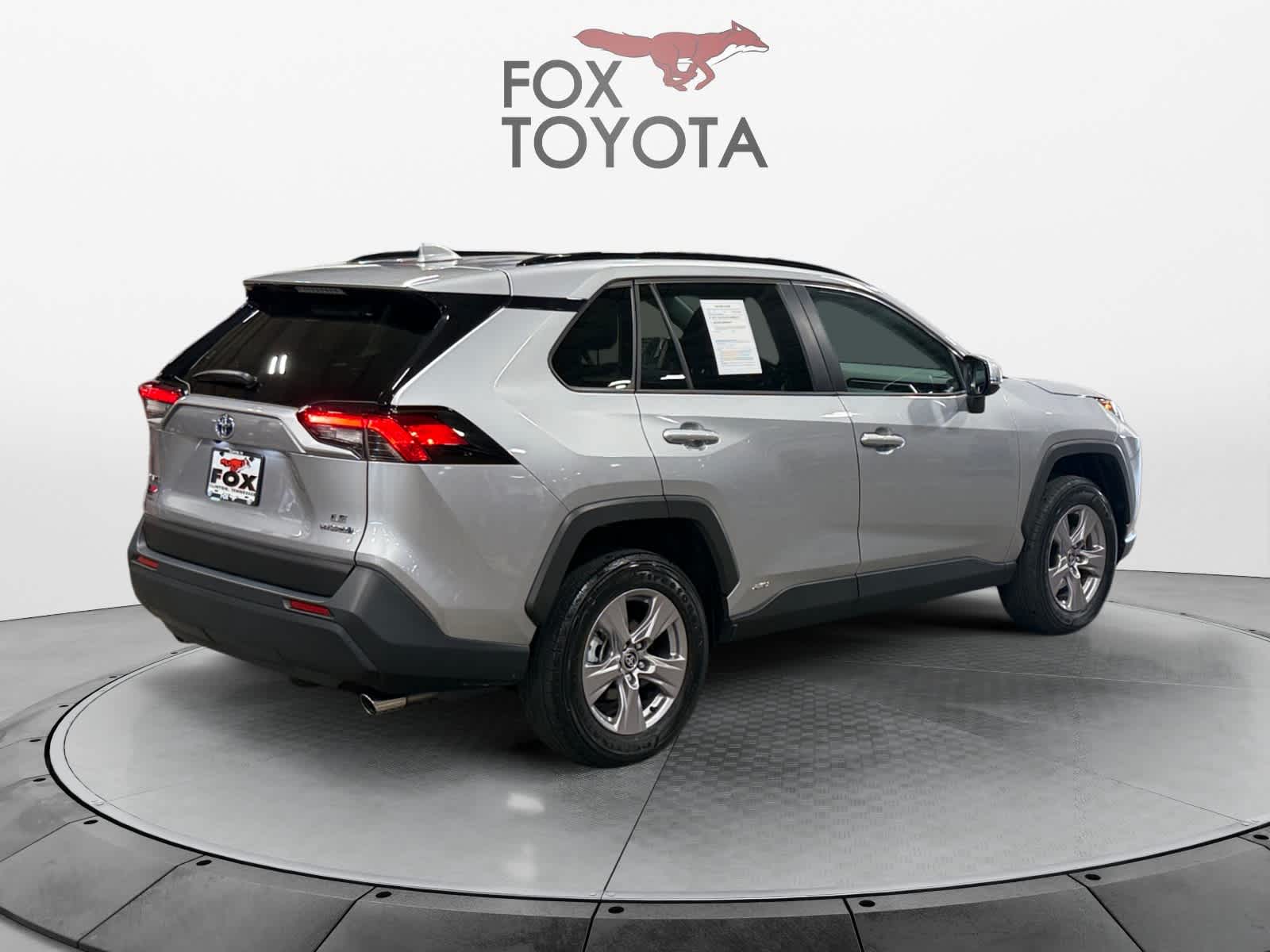2024 Toyota RAV4 Hybrid LE
