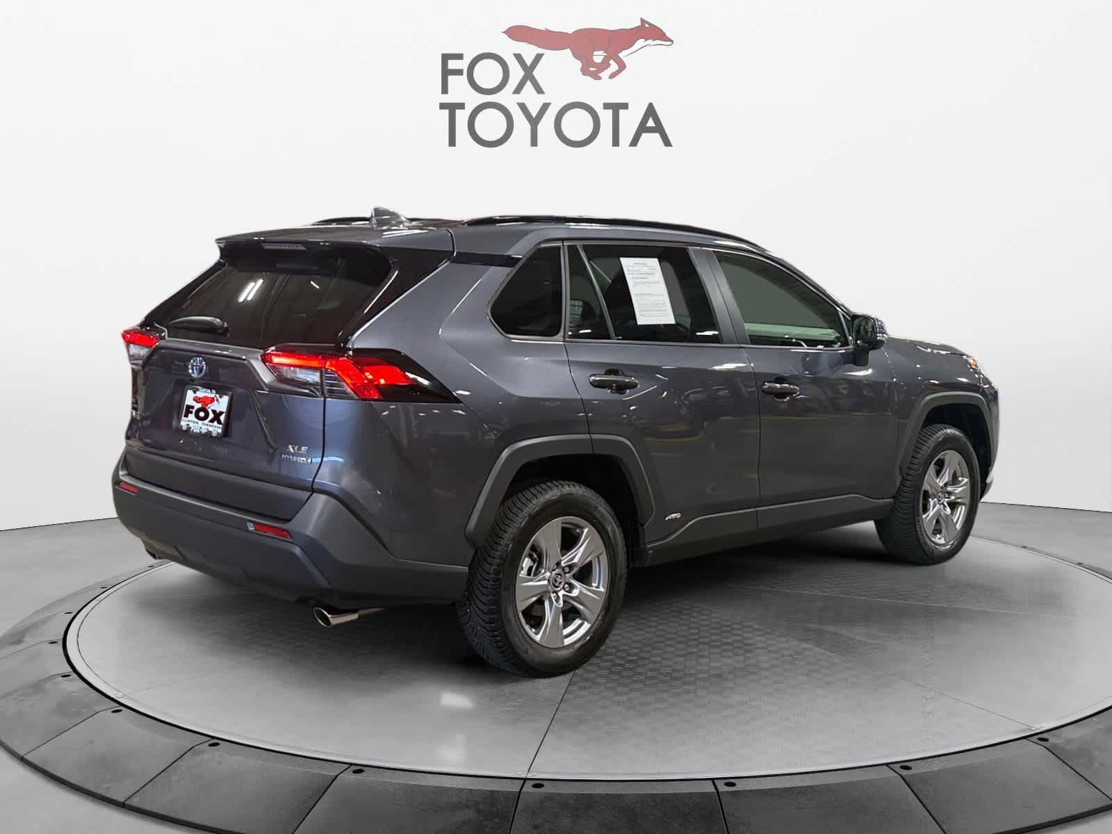 2024 Toyota RAV4 Hybrid XLE