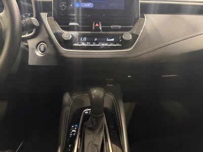 2025 Toyota Corolla Hatchback SE