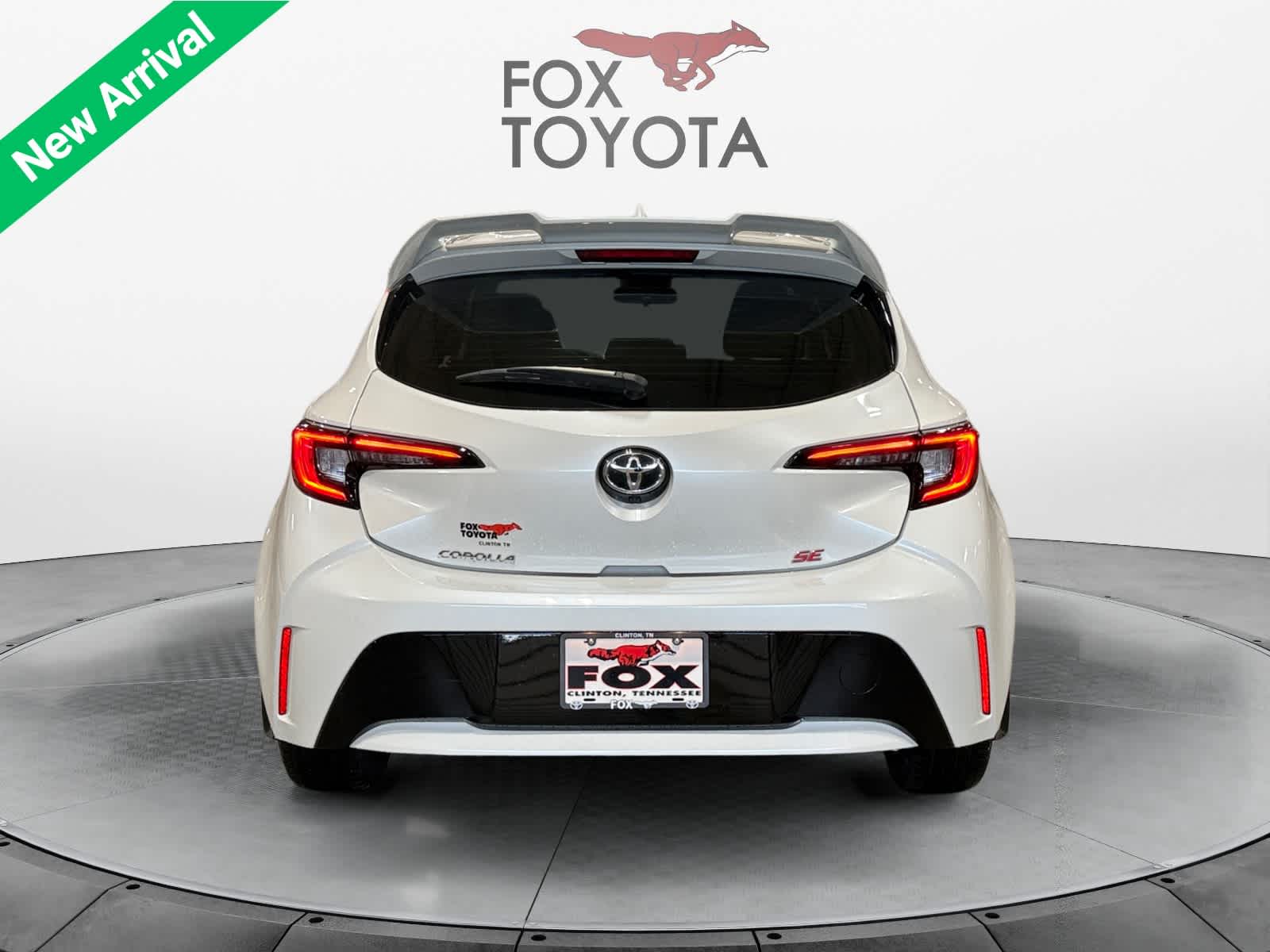 2025 Toyota Corolla Hatchback SE