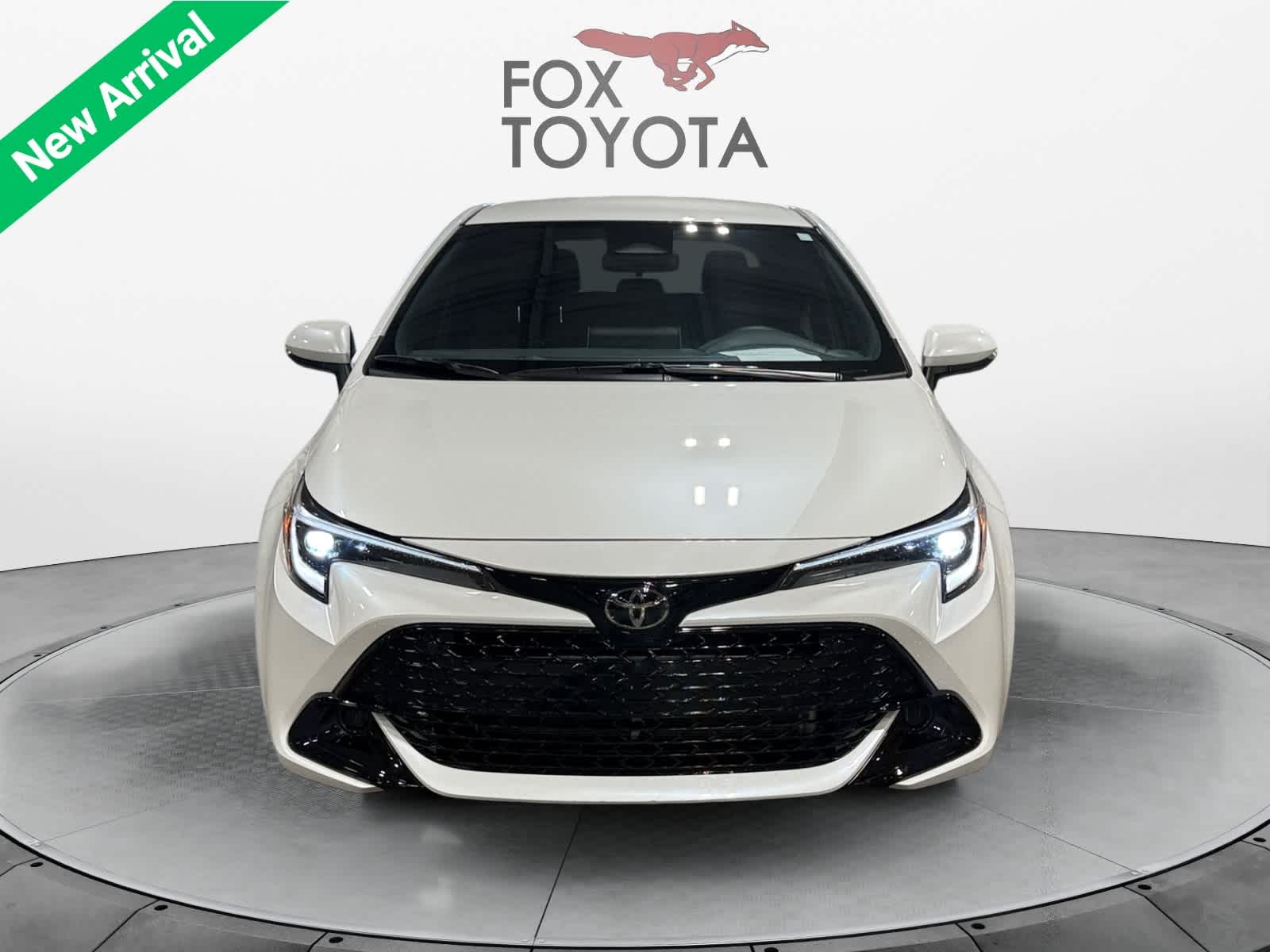 2025 Toyota Corolla Hatchback SE