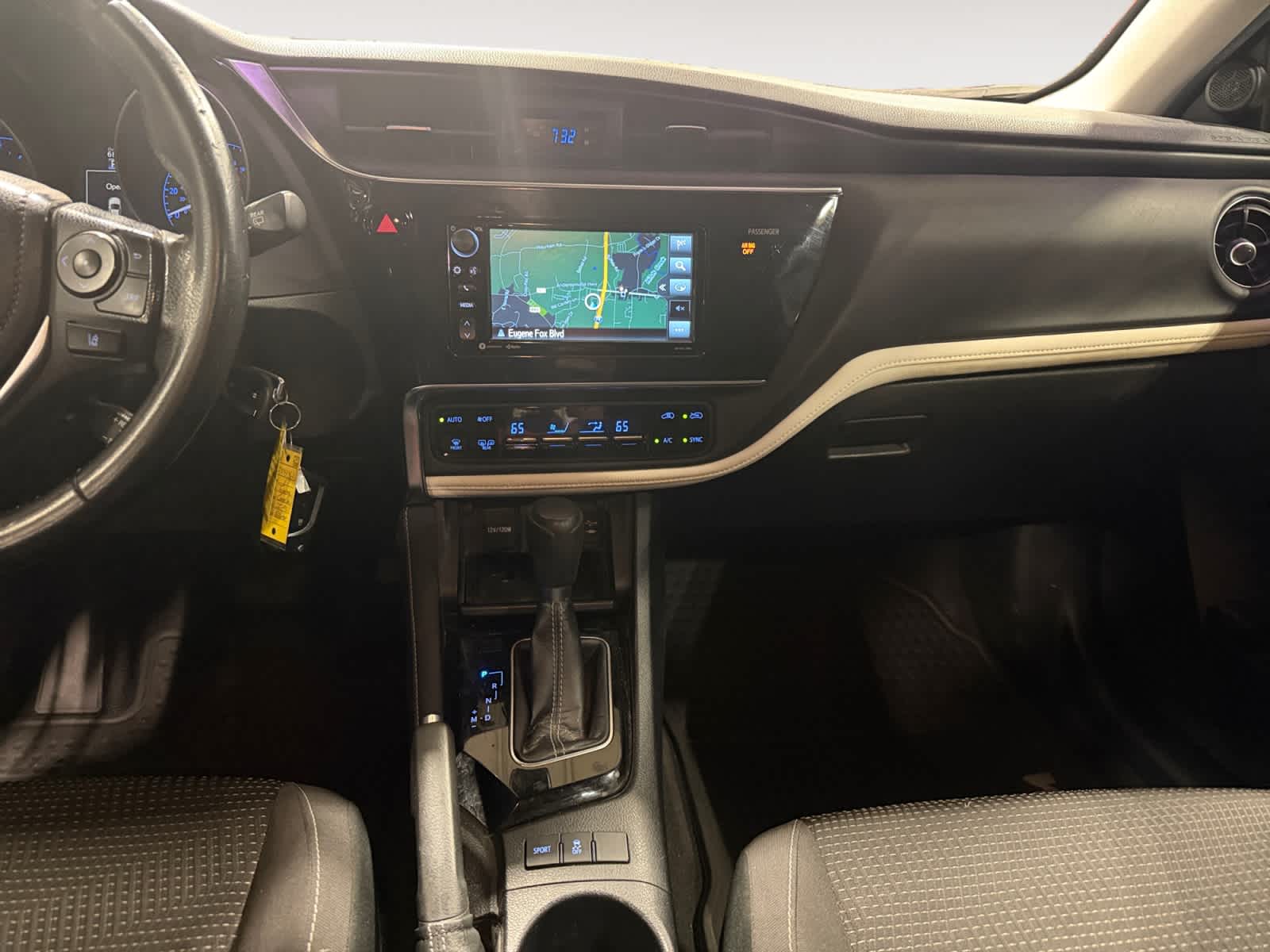 2017 Toyota Corolla iM CVT (Natl)
