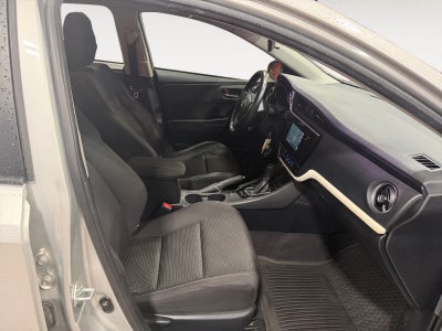 2017 Toyota Corolla iM CVT (Natl)
