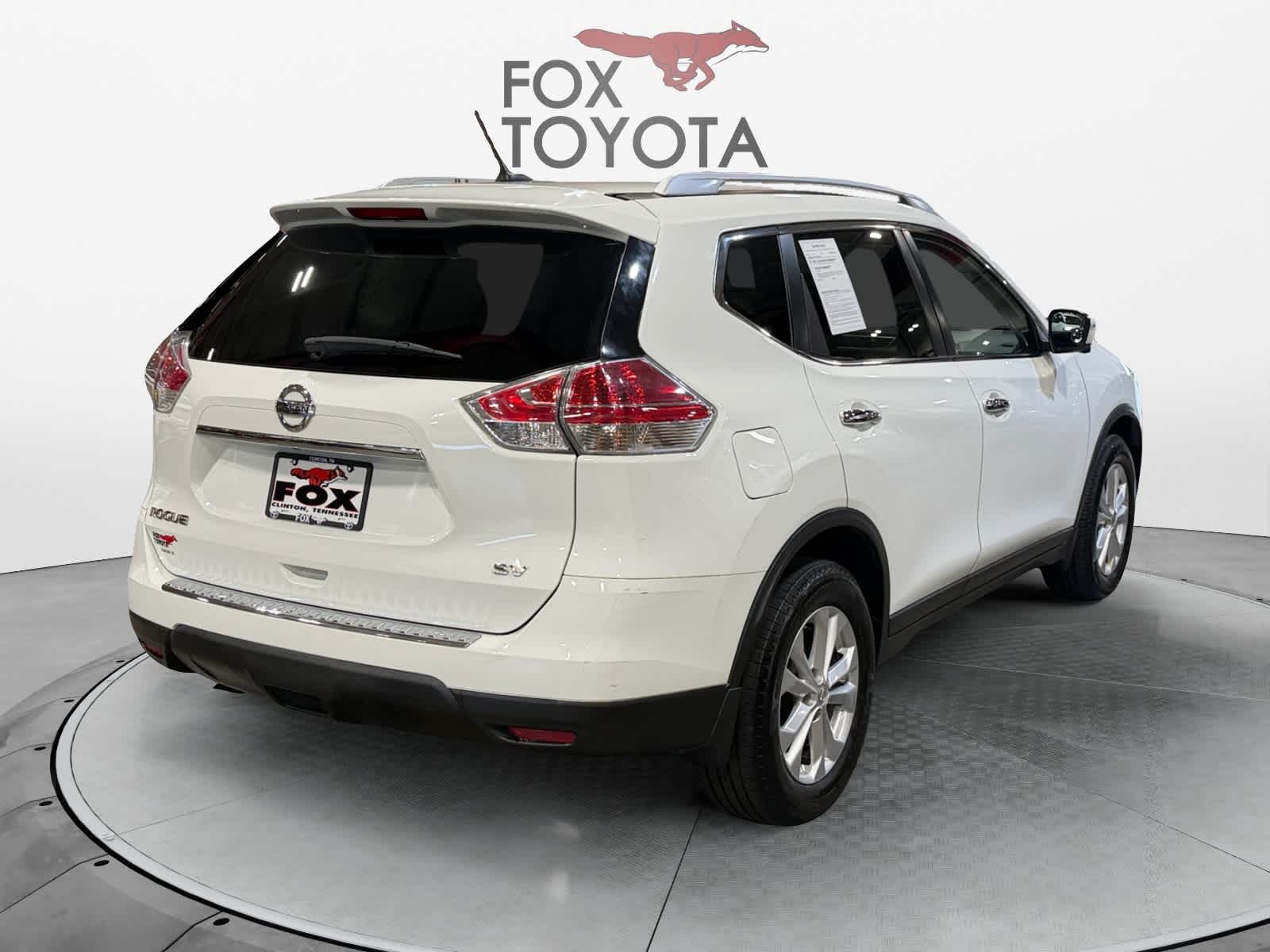 2016 Nissan Rogue SV