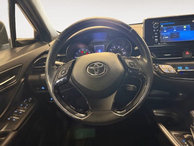 2018 Toyota C-HR XLE Premium