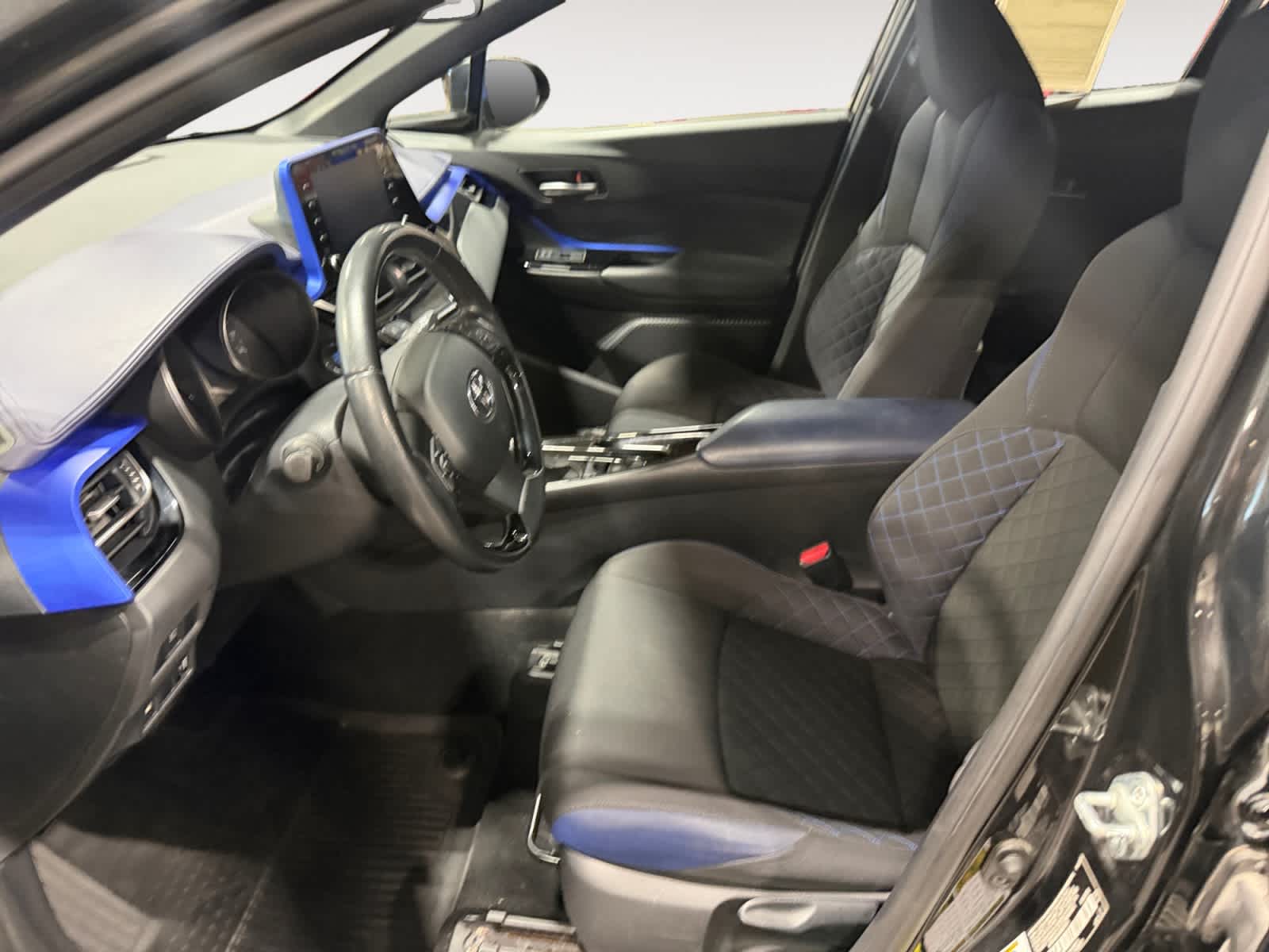 2021 Toyota C-HR XLE