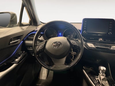 2021 Toyota C-HR XLE