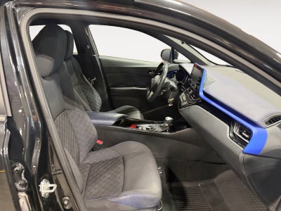 2021 Toyota C-HR XLE