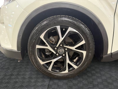 2019 Toyota C-HR XLE