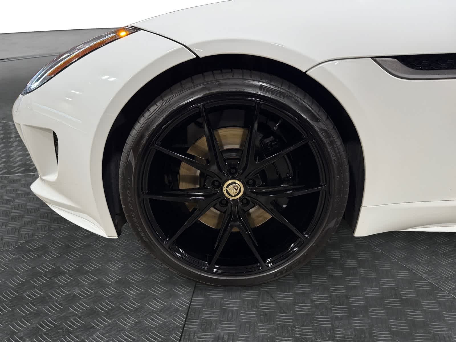 2016 Jaguar F-TYPE 2dr Cpe Auto RWD