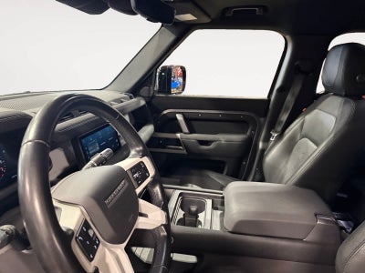 2022 Land Rover Defender X-Dynamic SE
