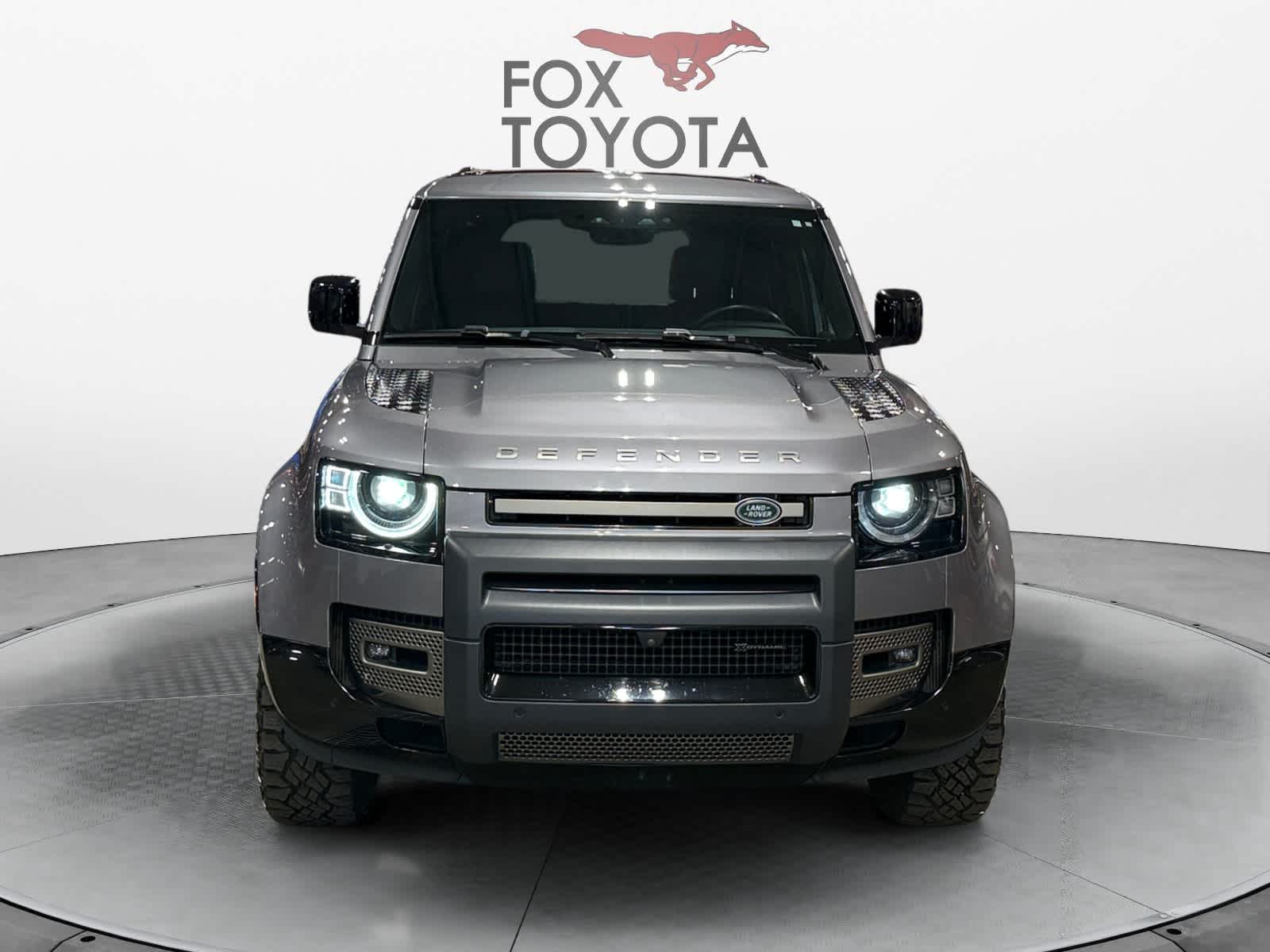 2022 Land Rover Defender X-Dynamic SE