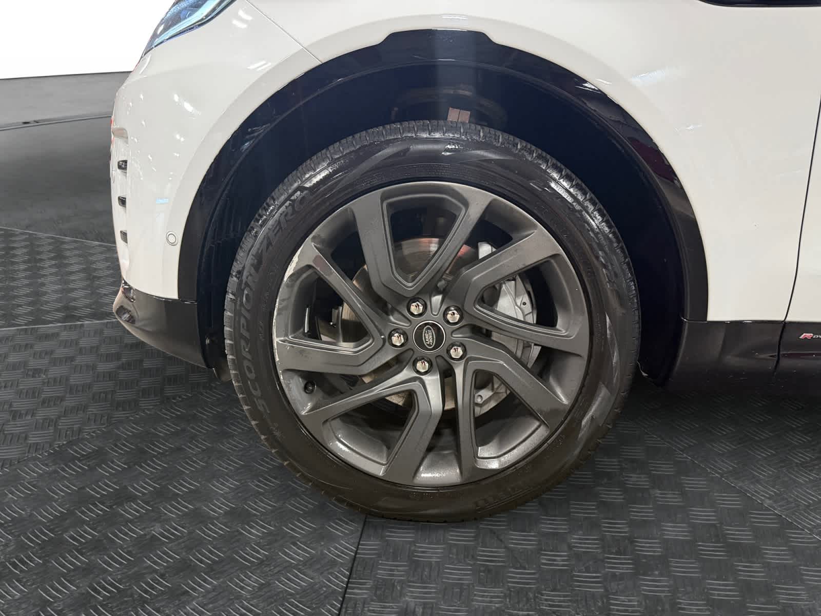 2021 Land Rover Discovery S R-Dynamic