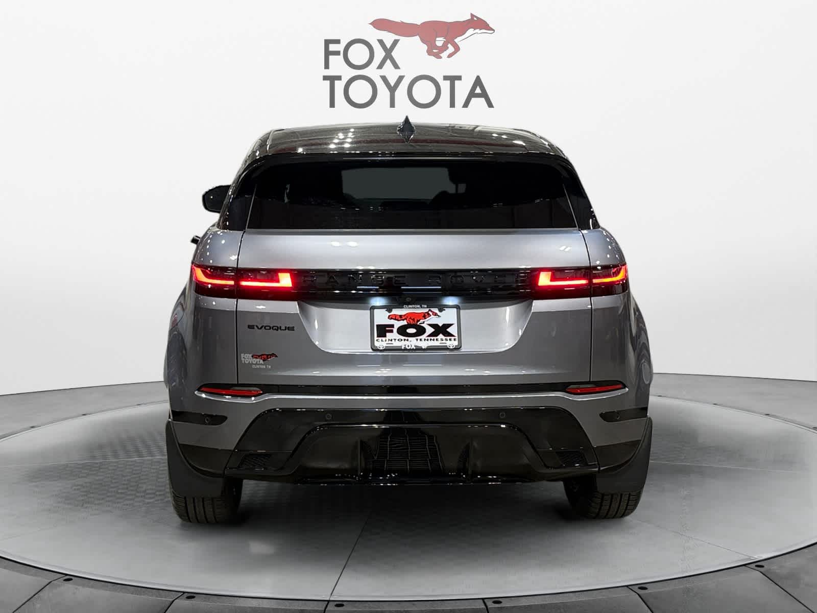 2024 Land Rover Range Rover Evoque Dynamic SE