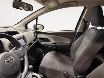 2016 Toyota Yaris L