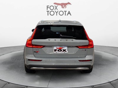 2025 Volvo V60 Cross Country Plus