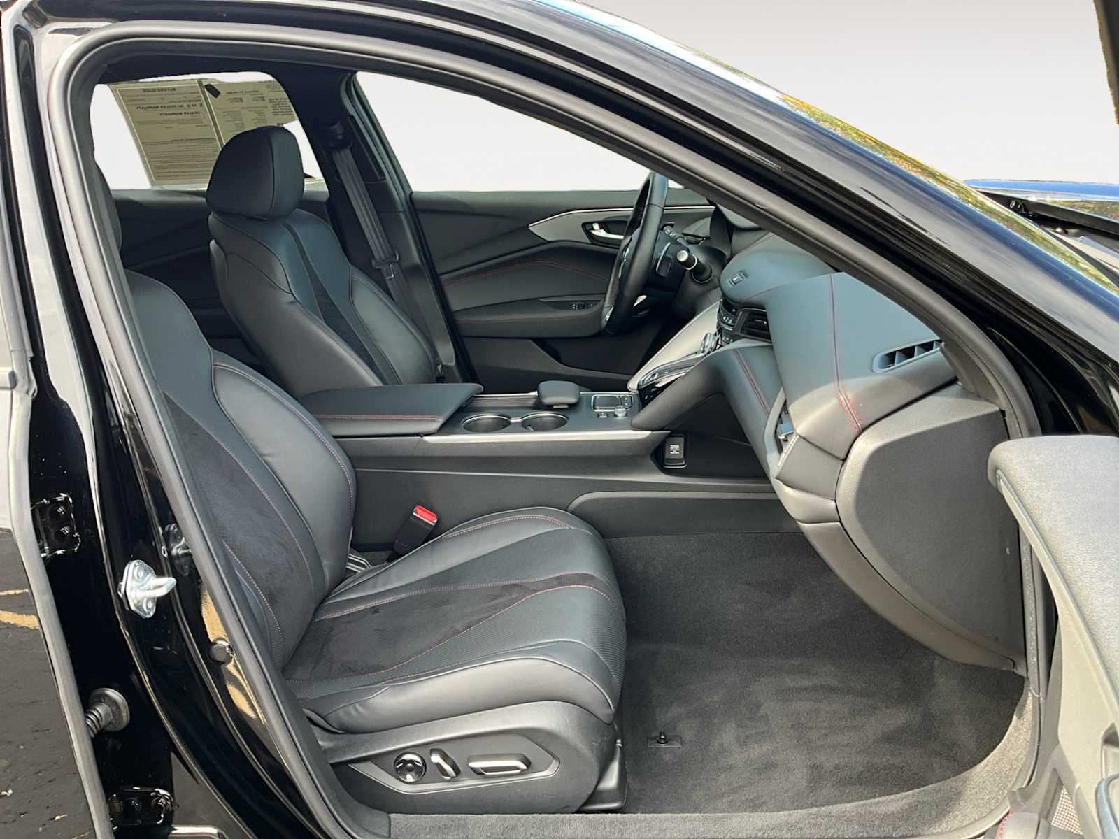2025 Acura TLX w/A-Spec Package