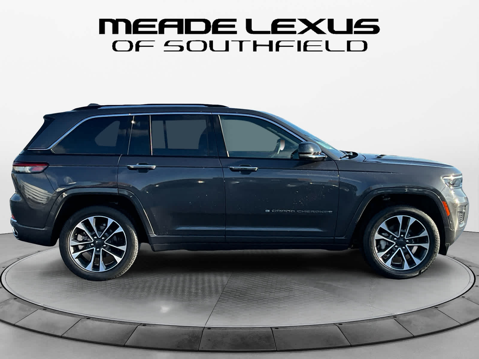 2023 Jeep Grand Cherokee Overland