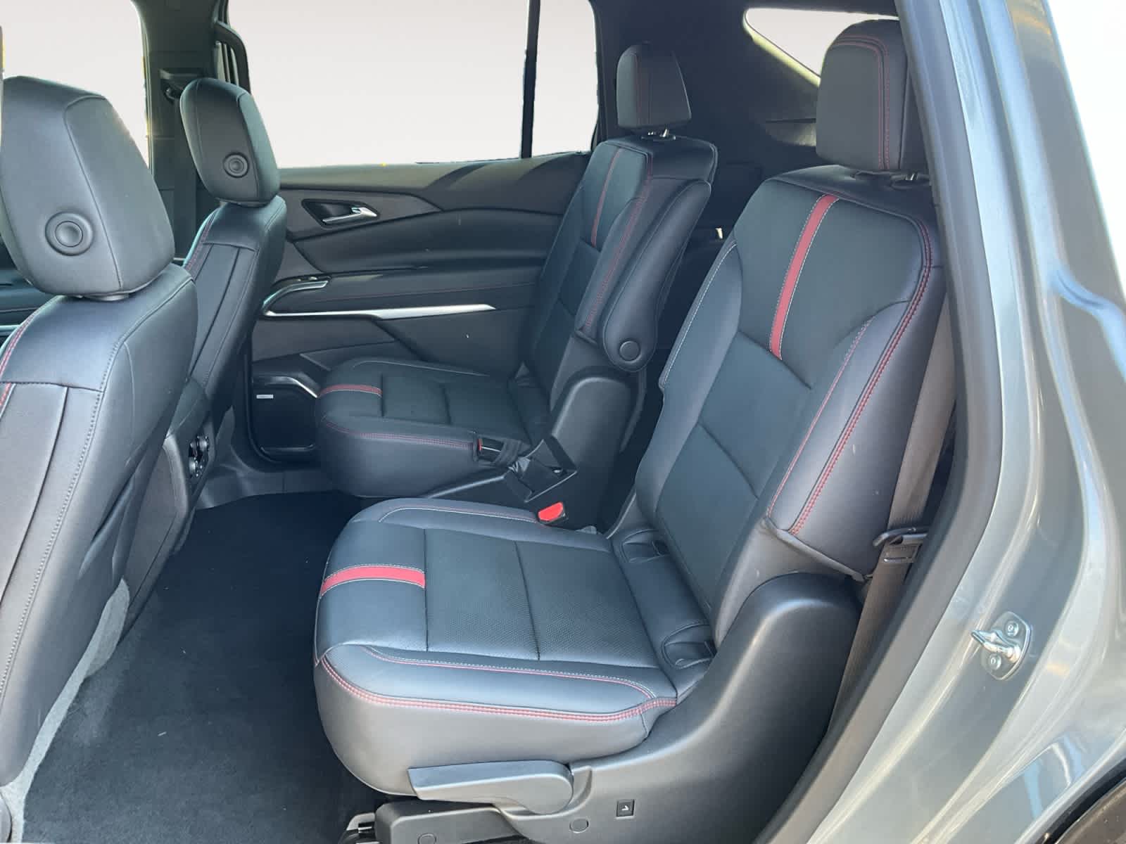 2024 Chevrolet Traverse FWD RS