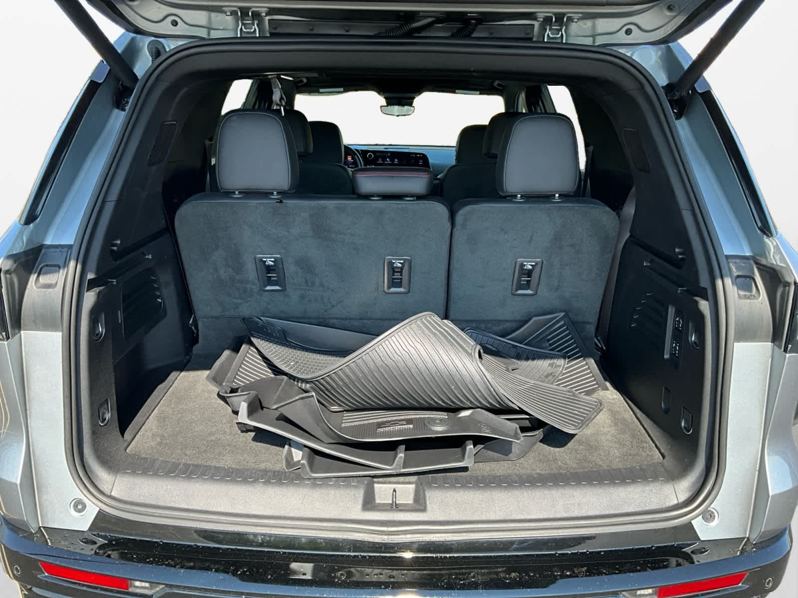 2024 Chevrolet Traverse FWD RS
