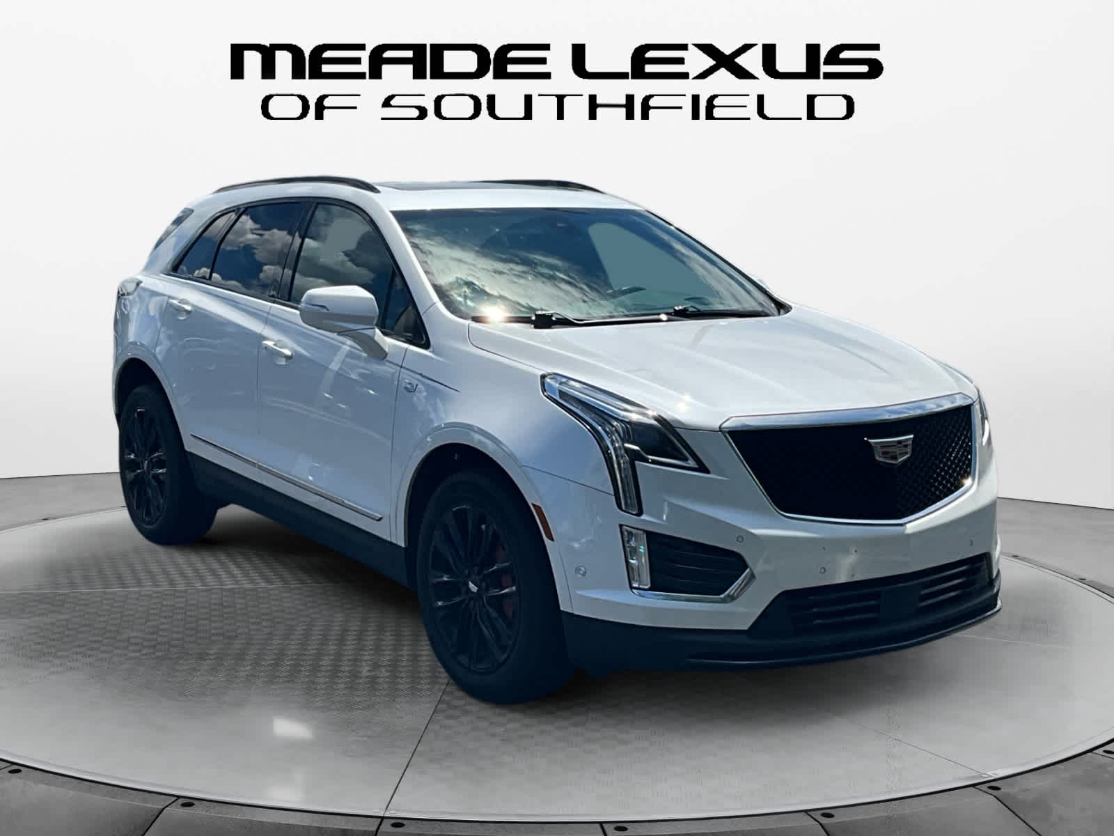 2023 Cadillac XT5 AWD Sport