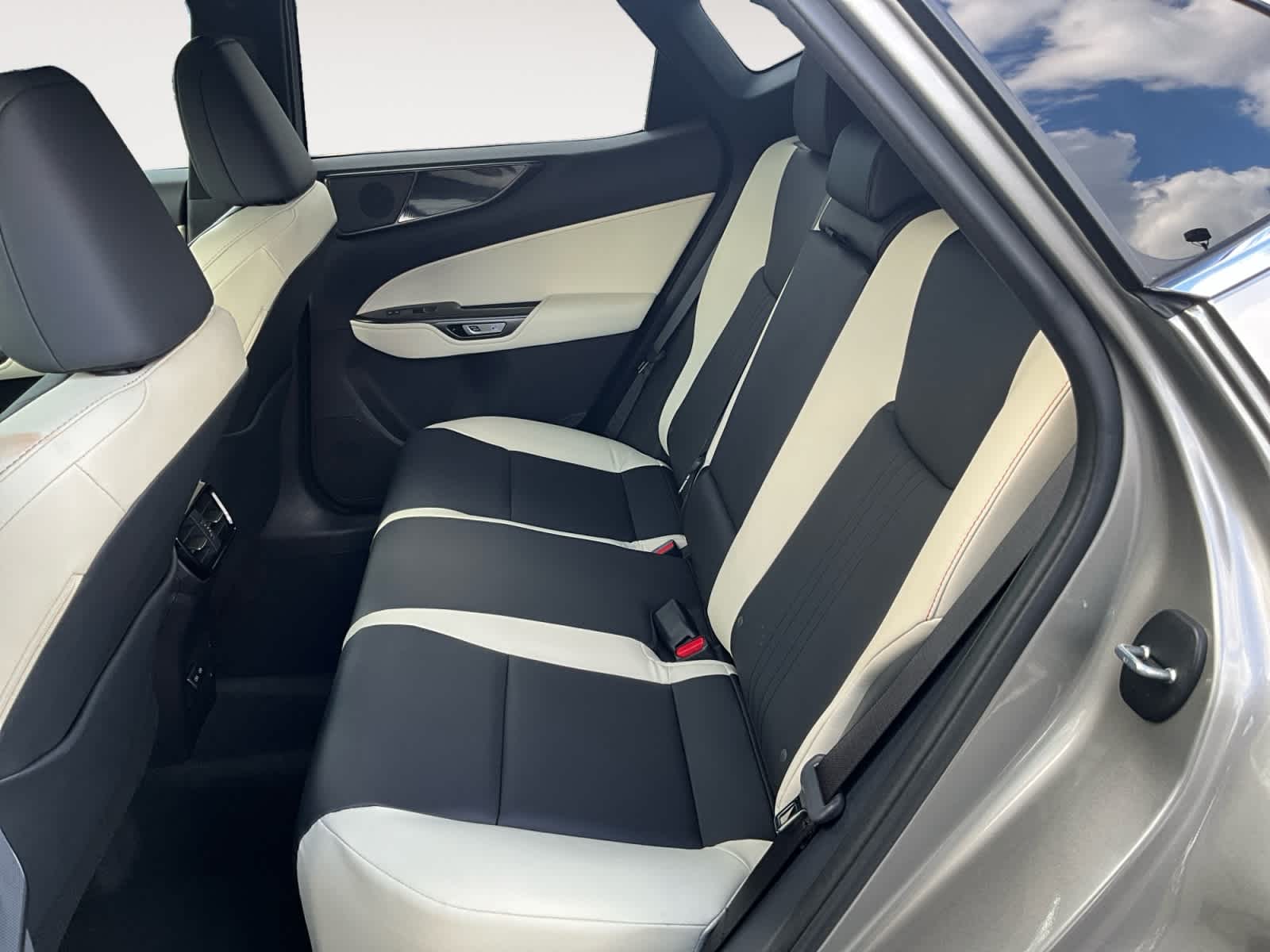 2024 Lexus NX 350 