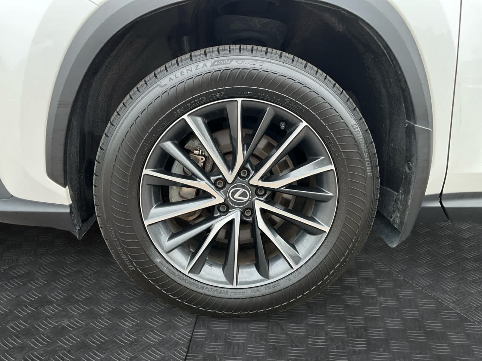 2024 Lexus NX 350h 