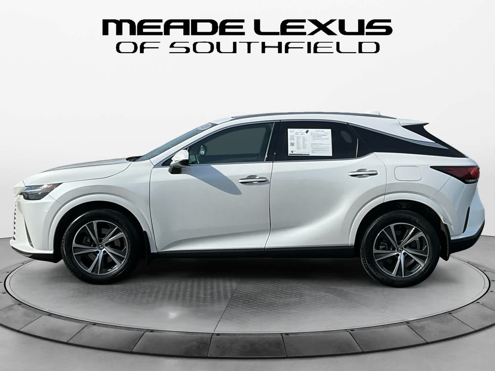 2023 Lexus RX Premium