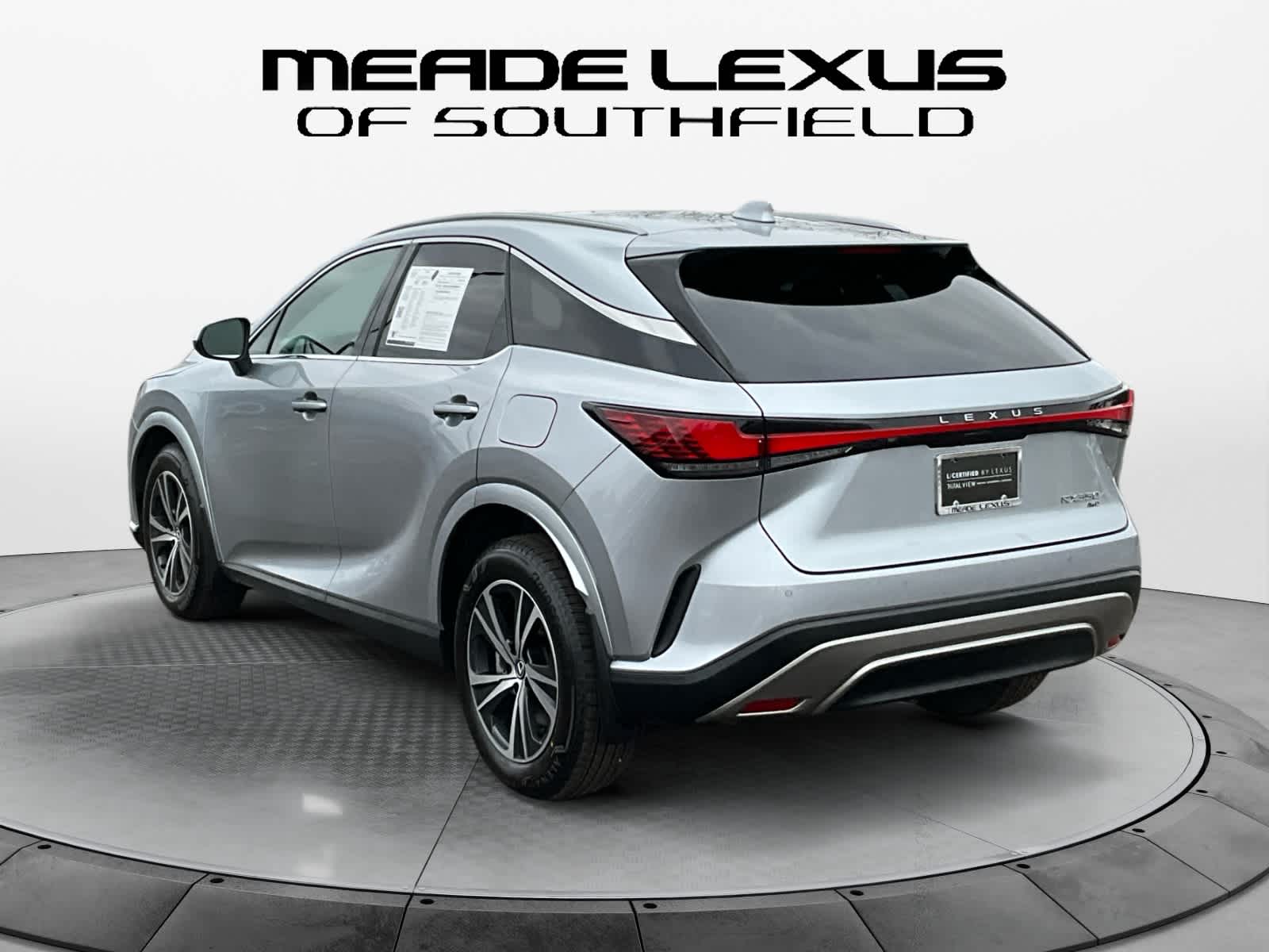 2023 Lexus RX Premium