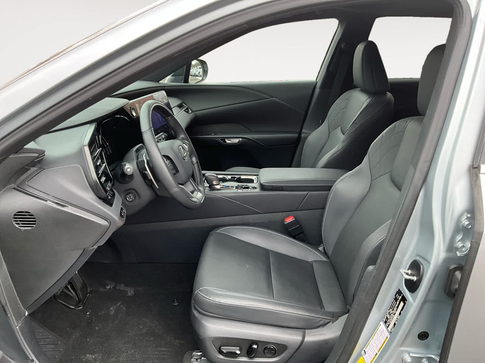 2023 Lexus RX Premium