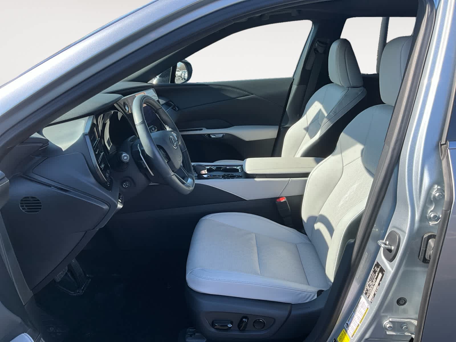 2023 Lexus RX Premium Plus