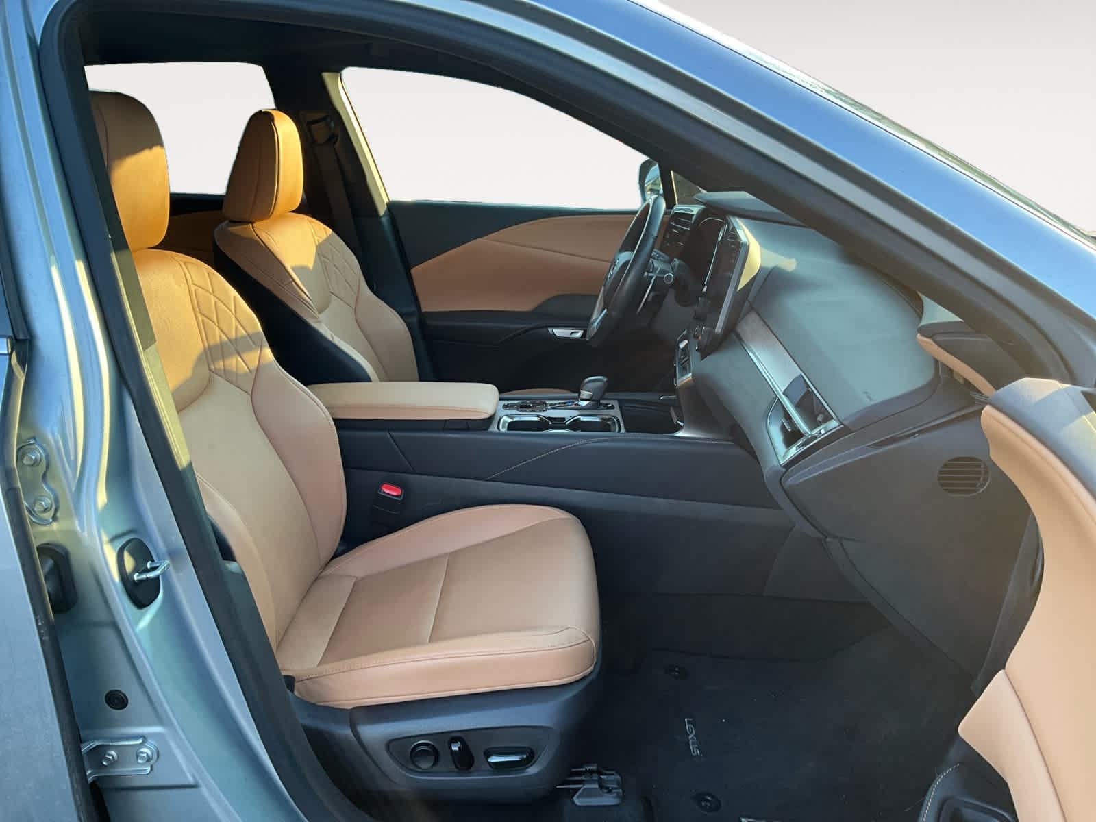 2024 Lexus RX Premium