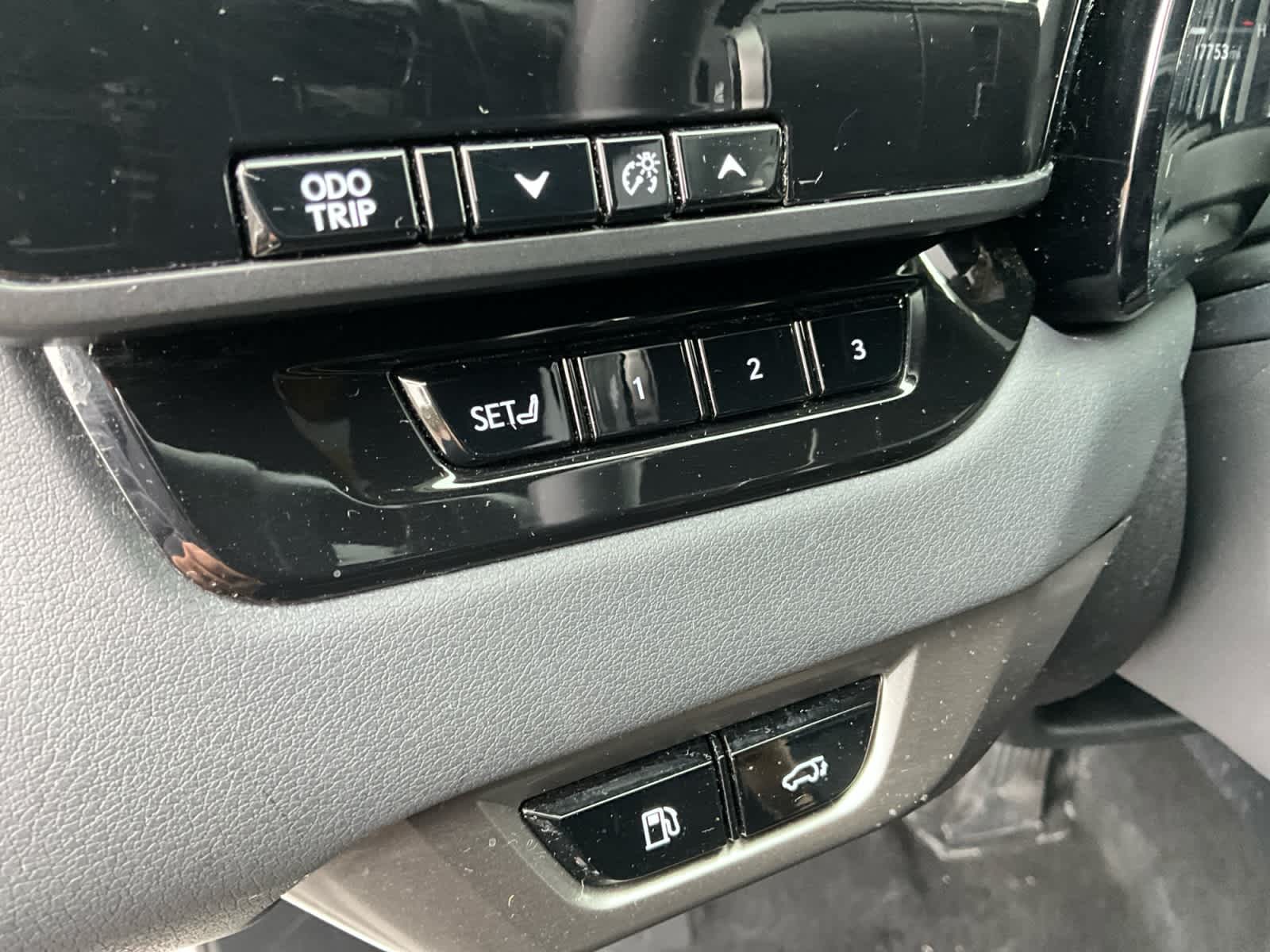 2025 Lexus RX Luxury