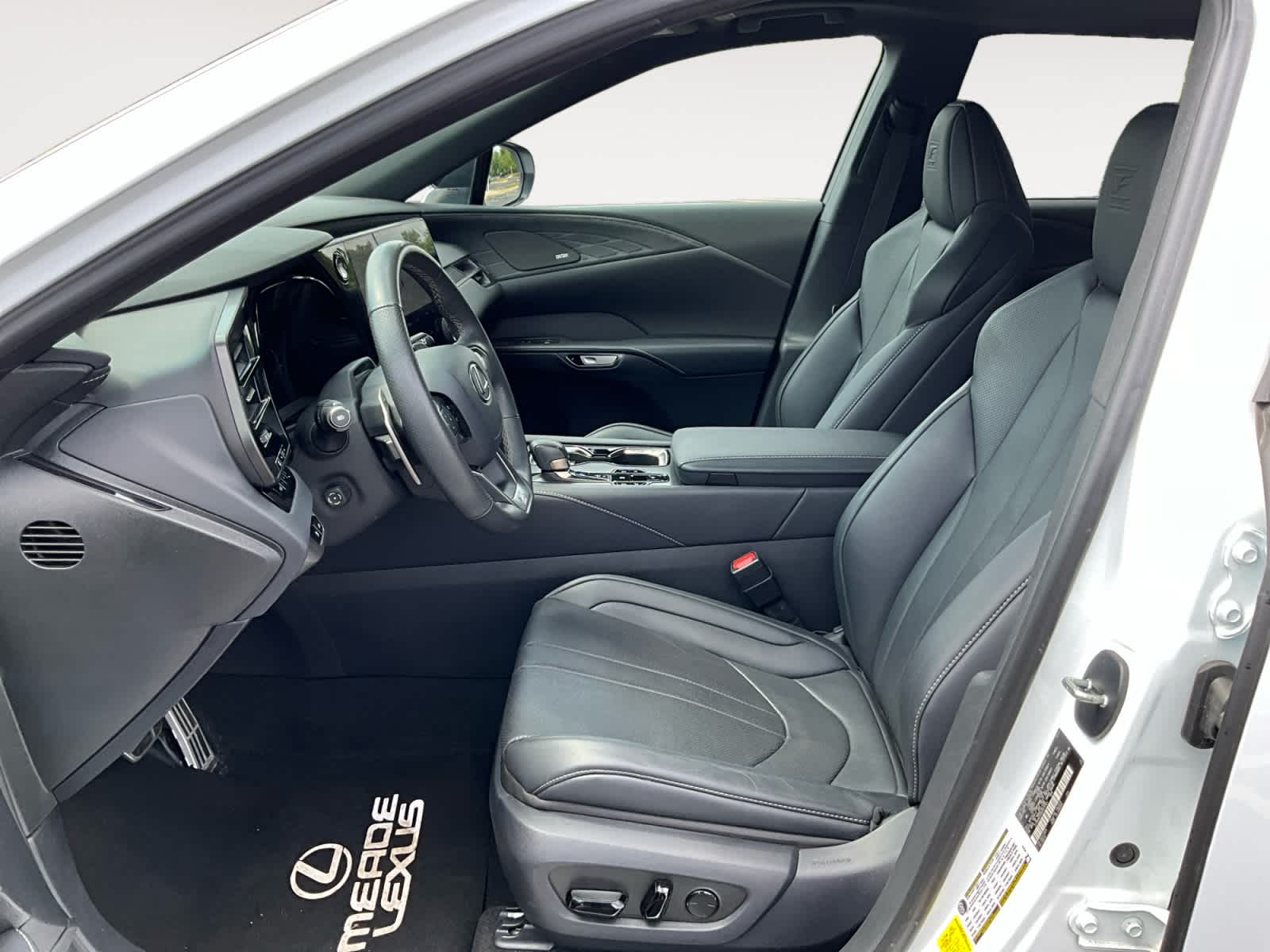 2024 Lexus RX 350 F SPORT Handling