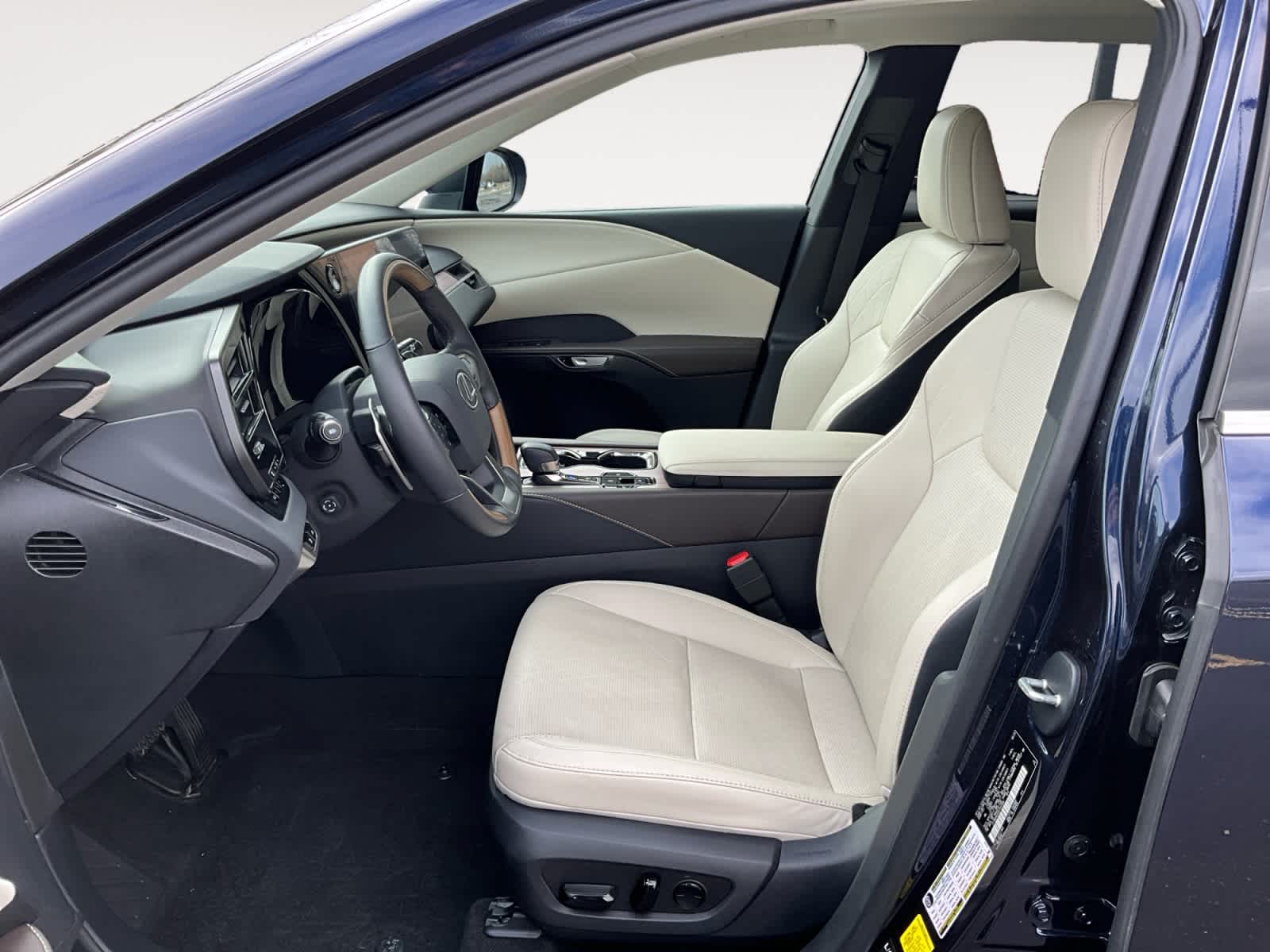 2025 Lexus RX Premium Plus