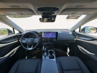 2025 Lexus NX 350h Premium