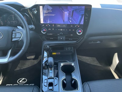 2025 Lexus NX 350h Premium