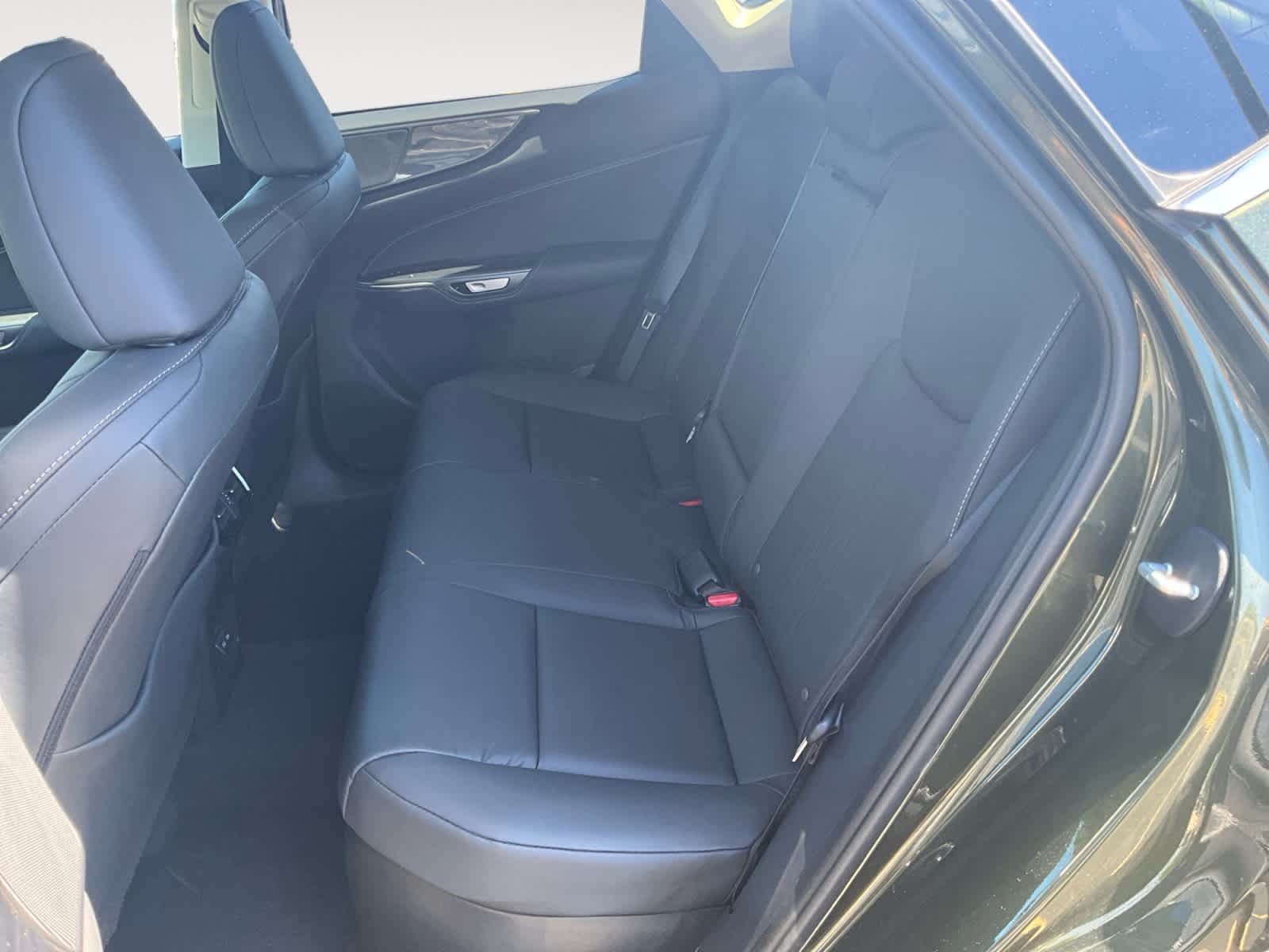 2025 Lexus NX 350h Premium