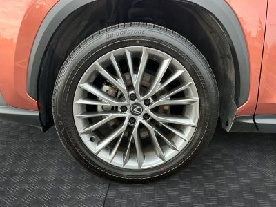 2025 Lexus NX 350h Premium