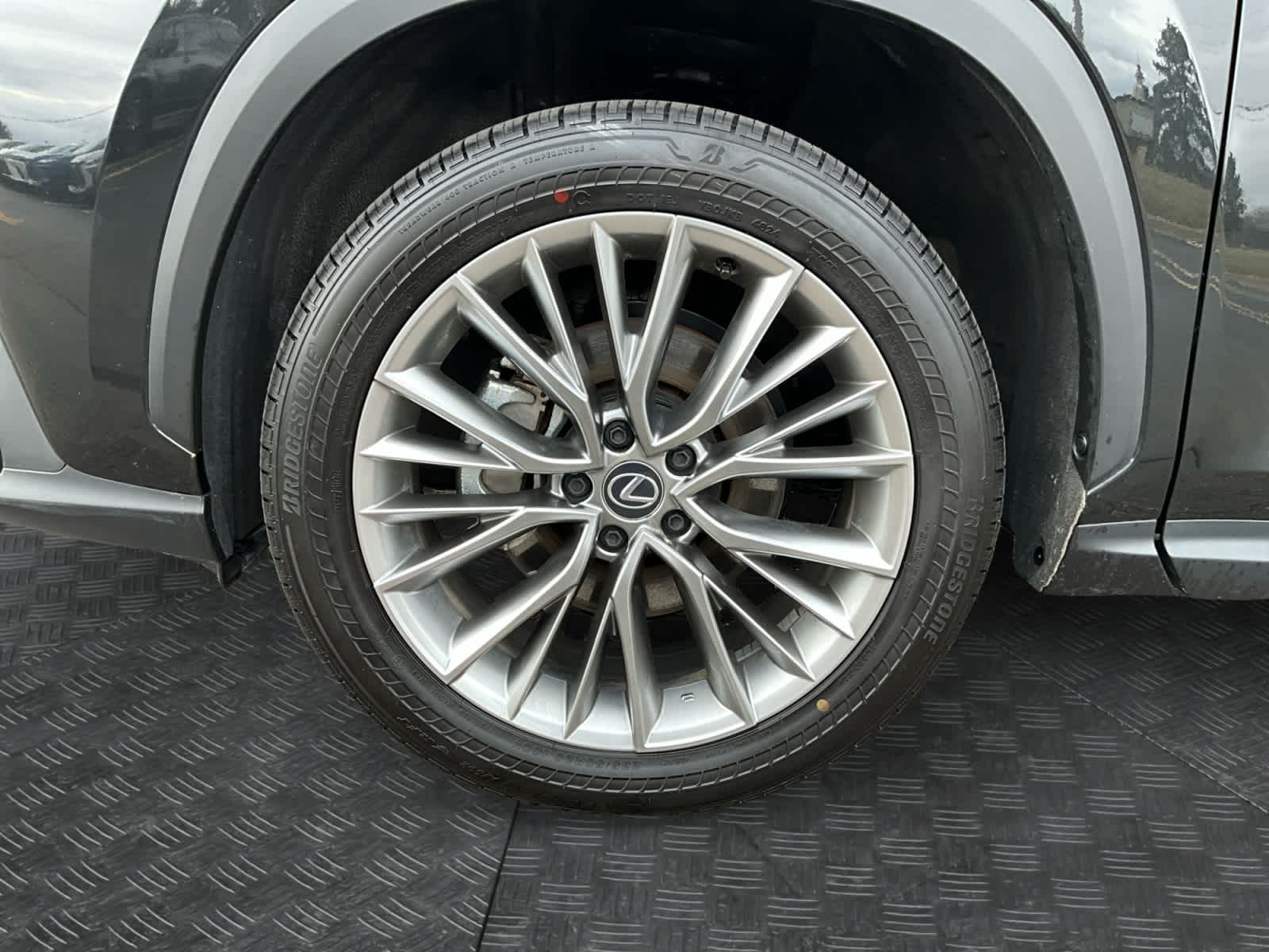 2025 Lexus NX 350h Premium