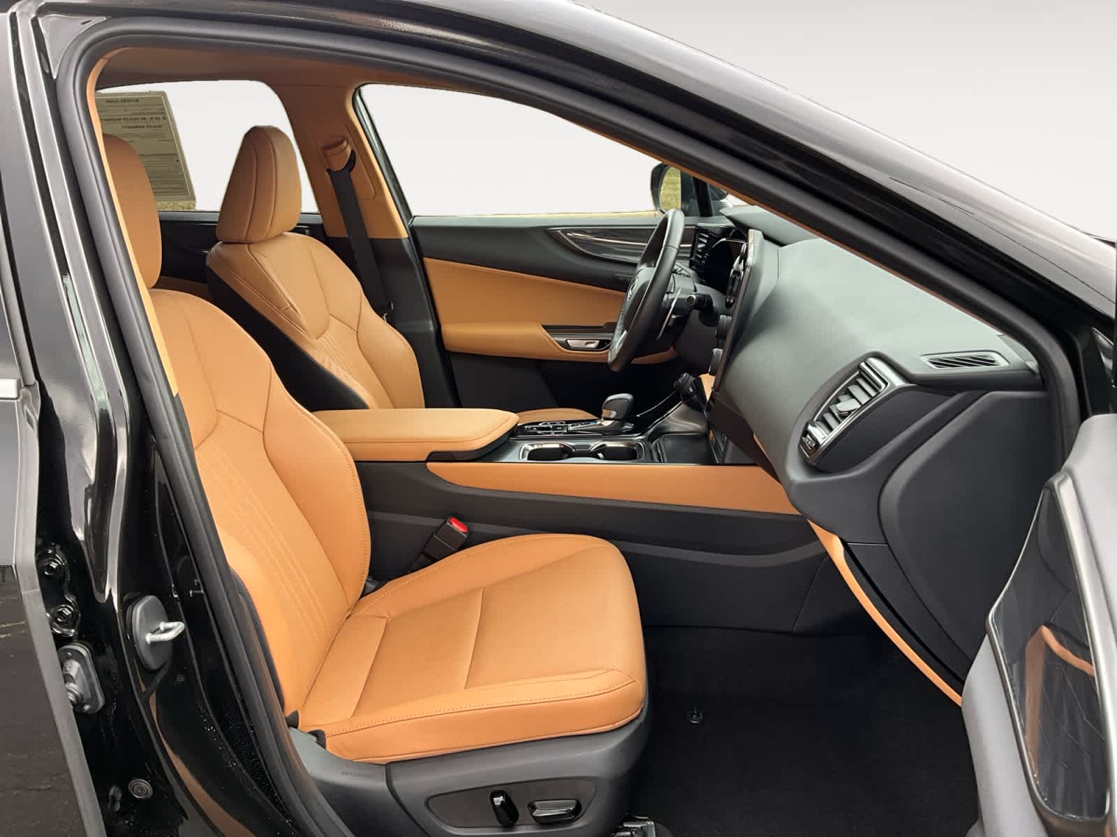 2025 Lexus NX 350h Premium