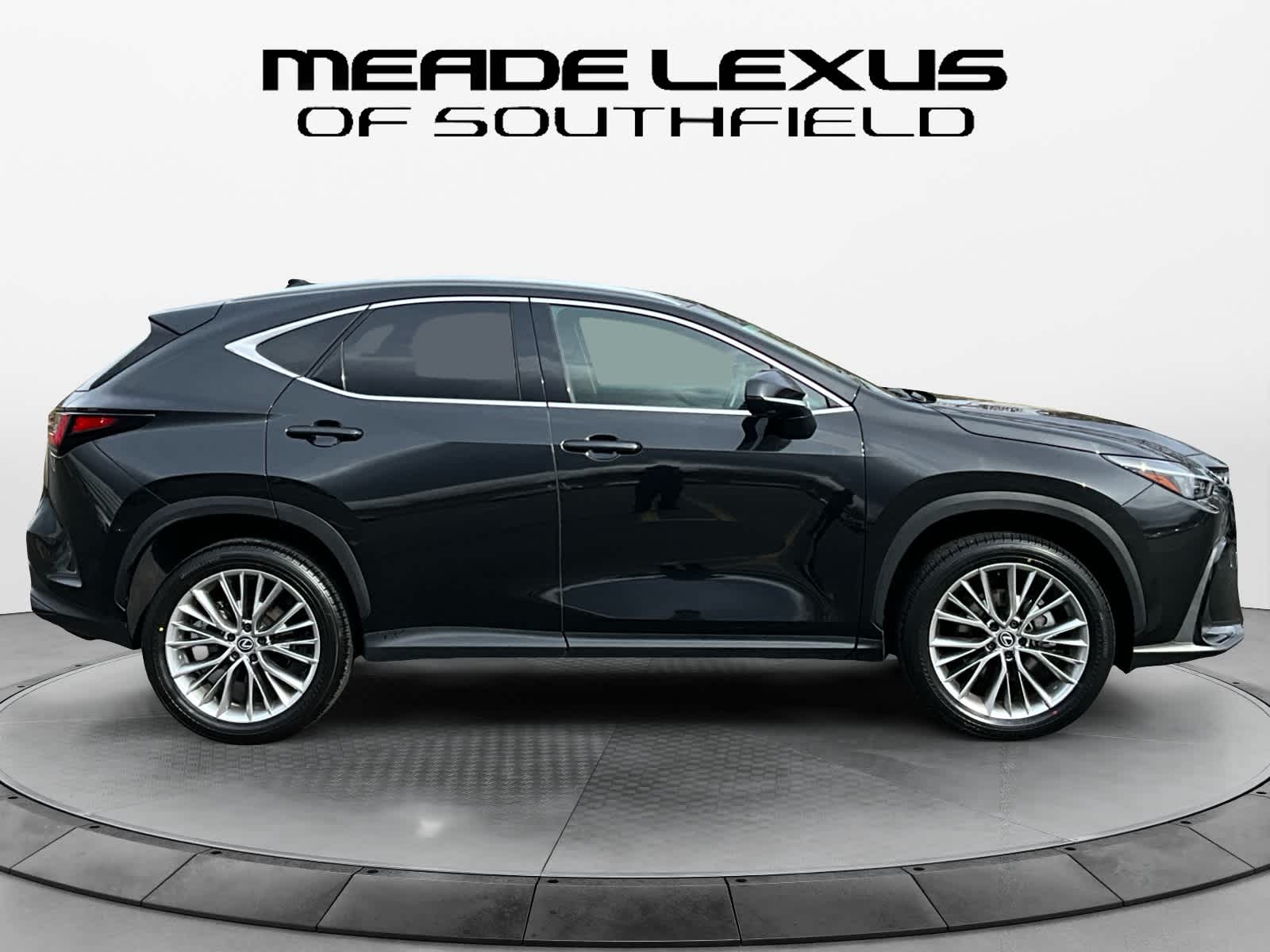 2025 Lexus NX 350h Premium