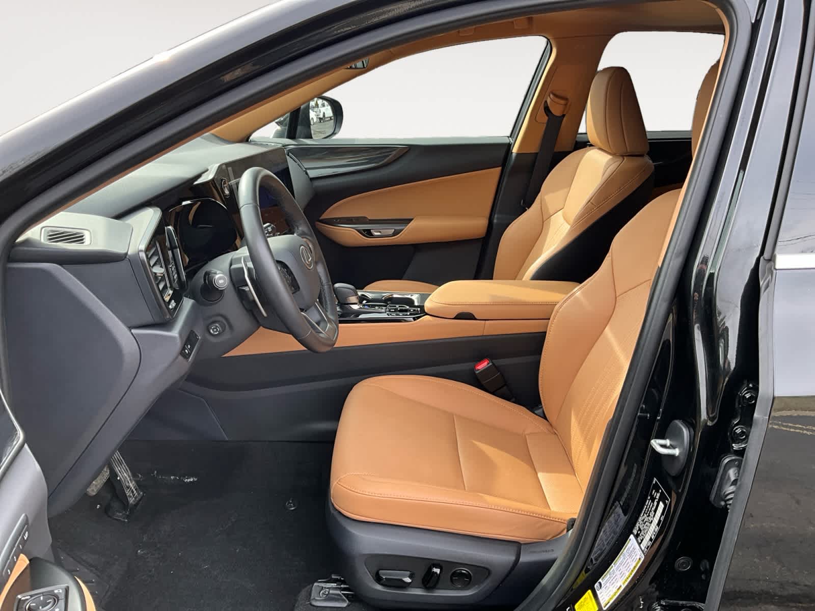 2025 Lexus NX 350h Premium