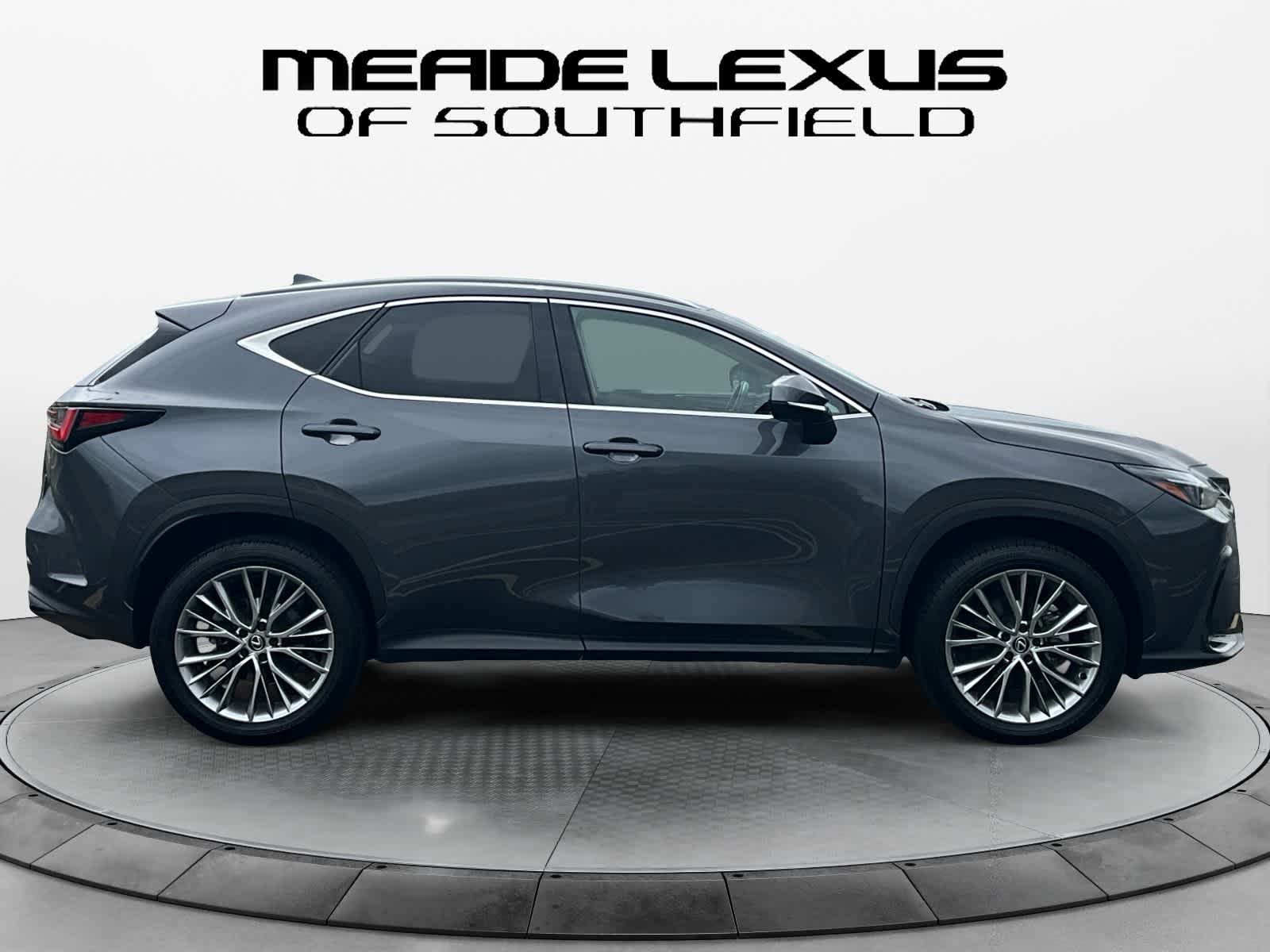 2025 Lexus NX 350h Premium