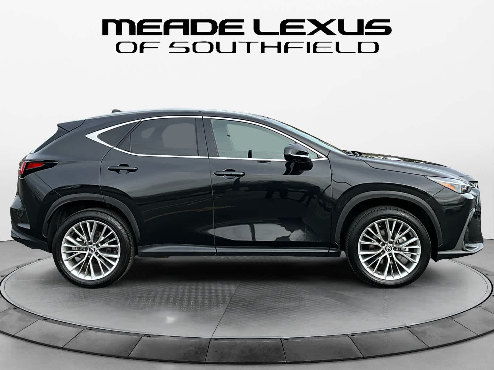 2025 Lexus NX 350h Premium