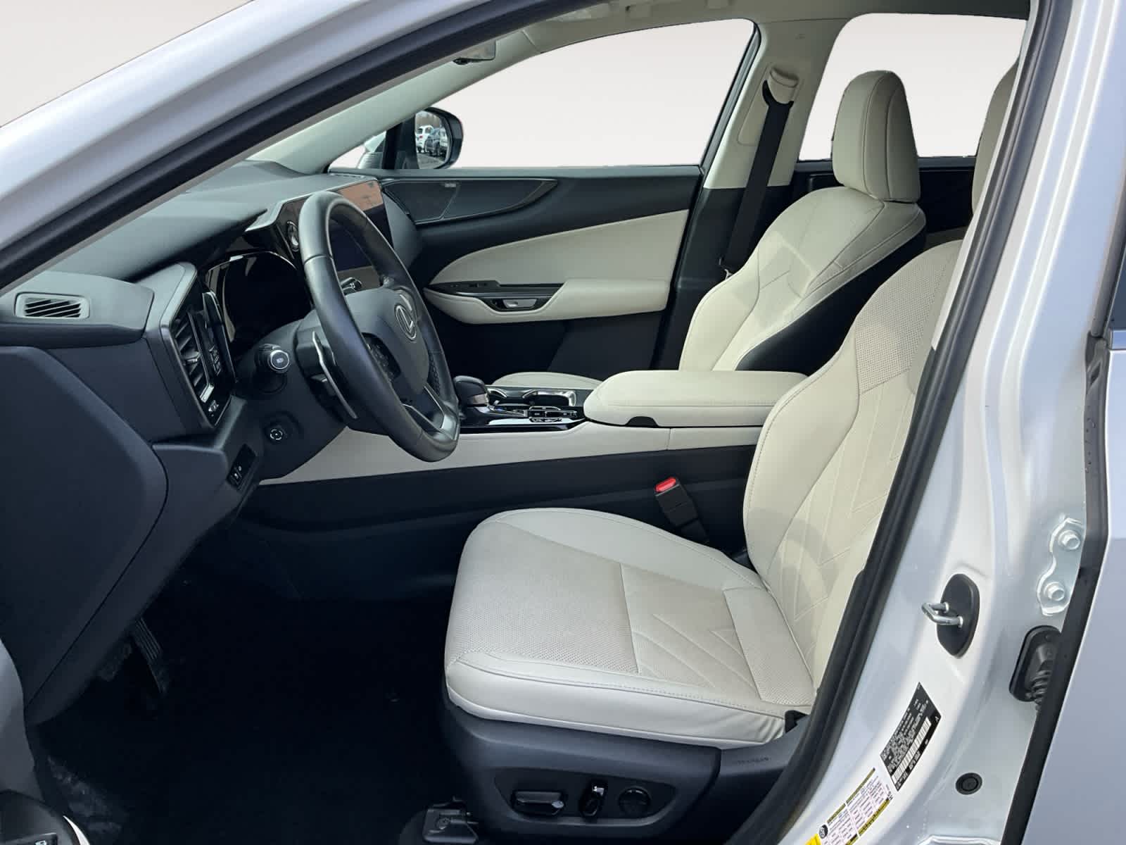 2025 Lexus NX Luxury